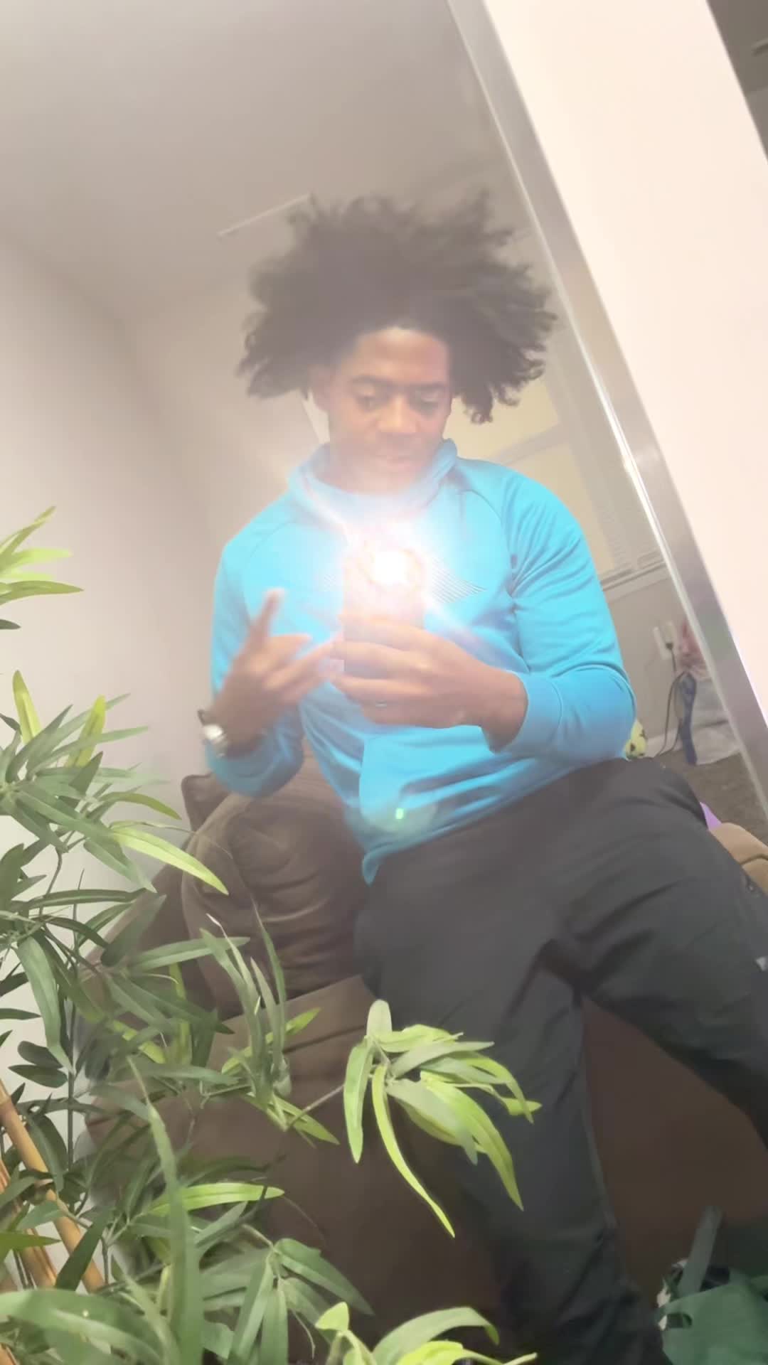 @🖤