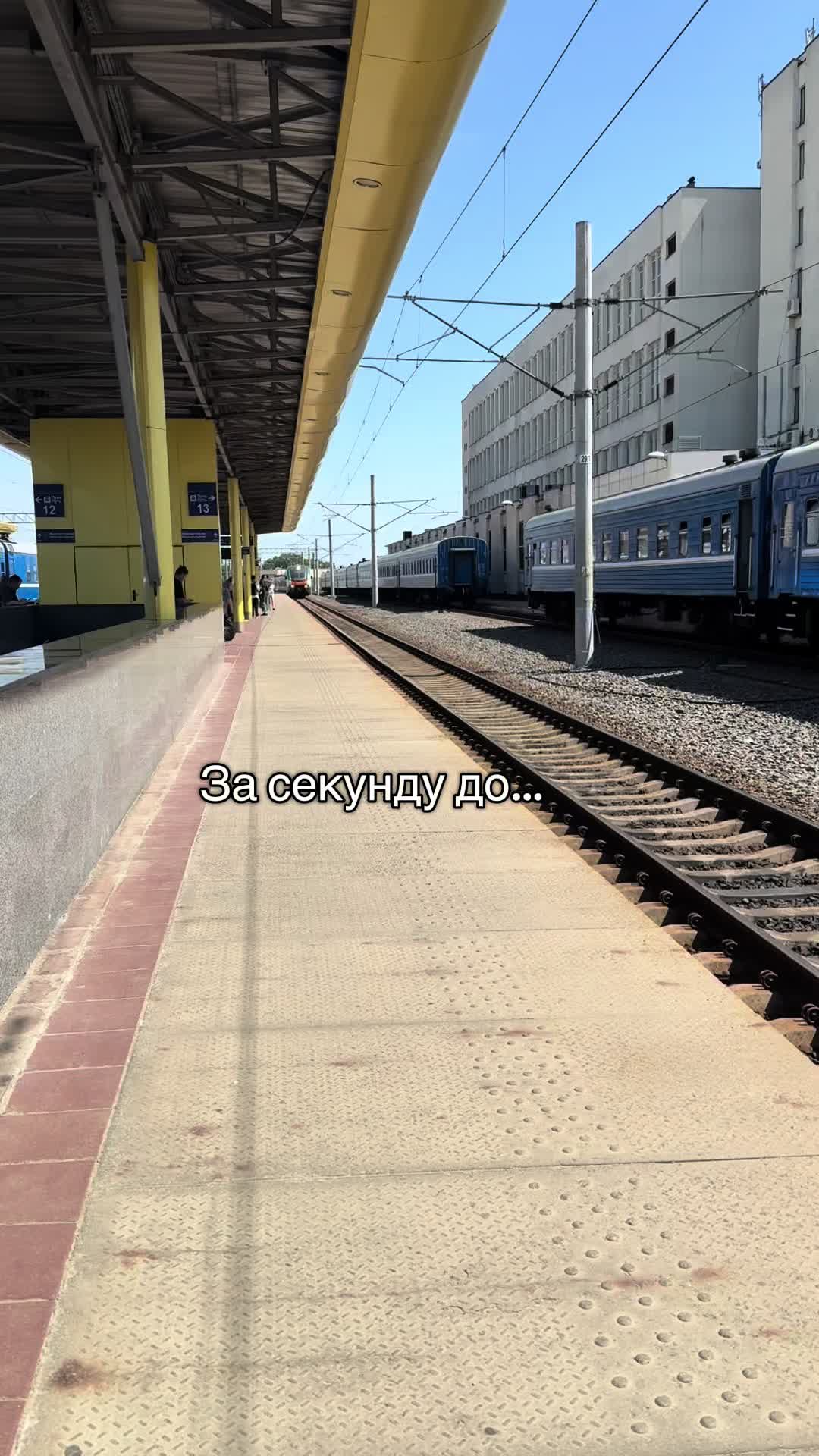 @Александра