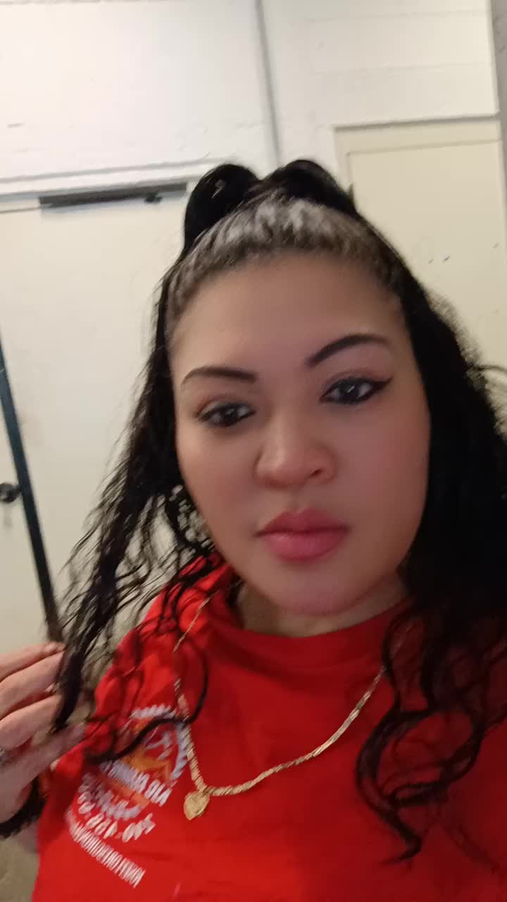 @Reina Castillo