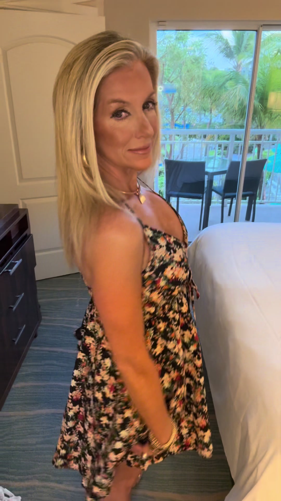 @Alipea4444