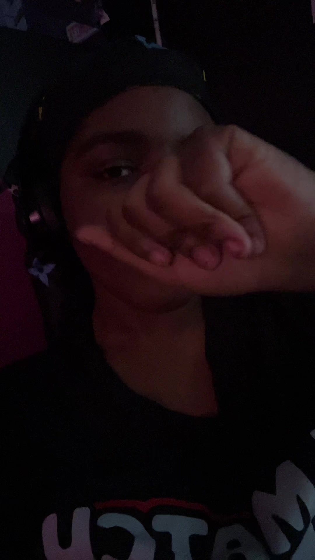 @riley⁷⎊
