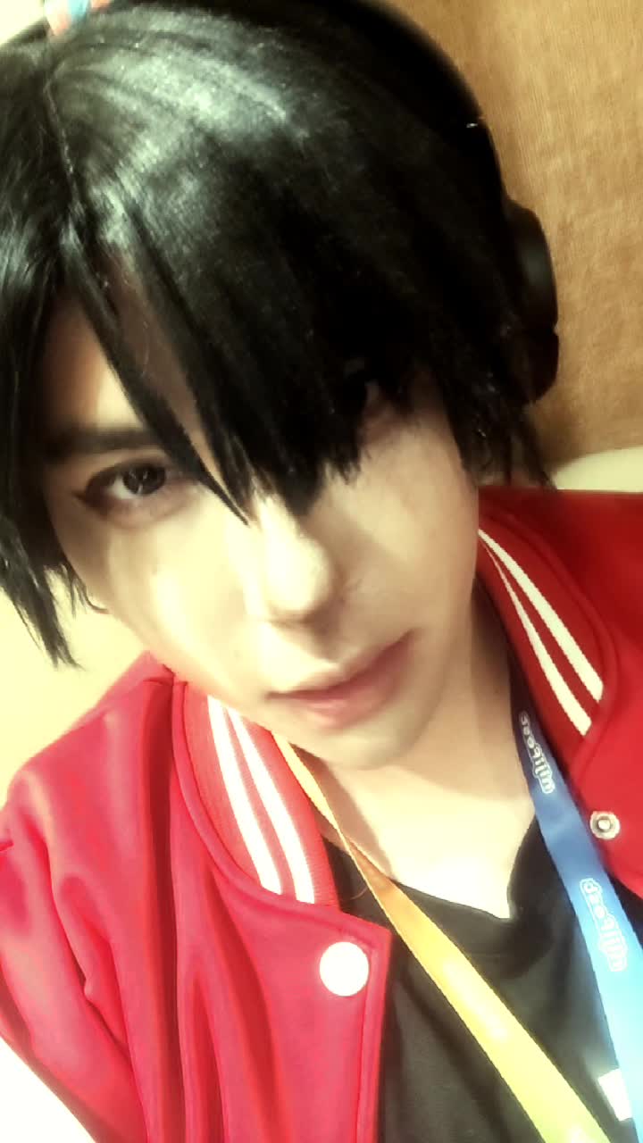 @𑣲 connie