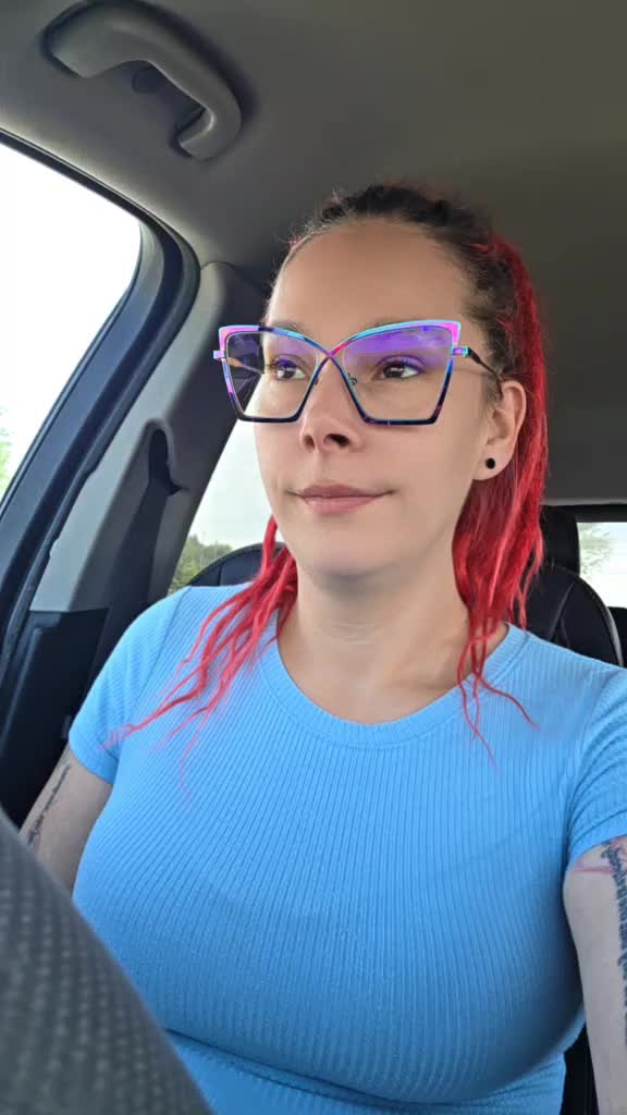 @Mombie1991
