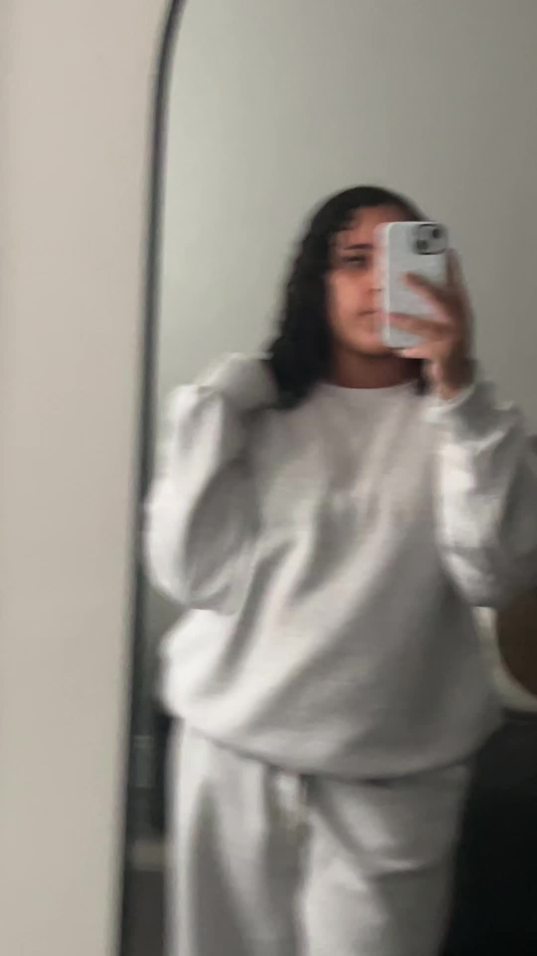 @janairys🩶