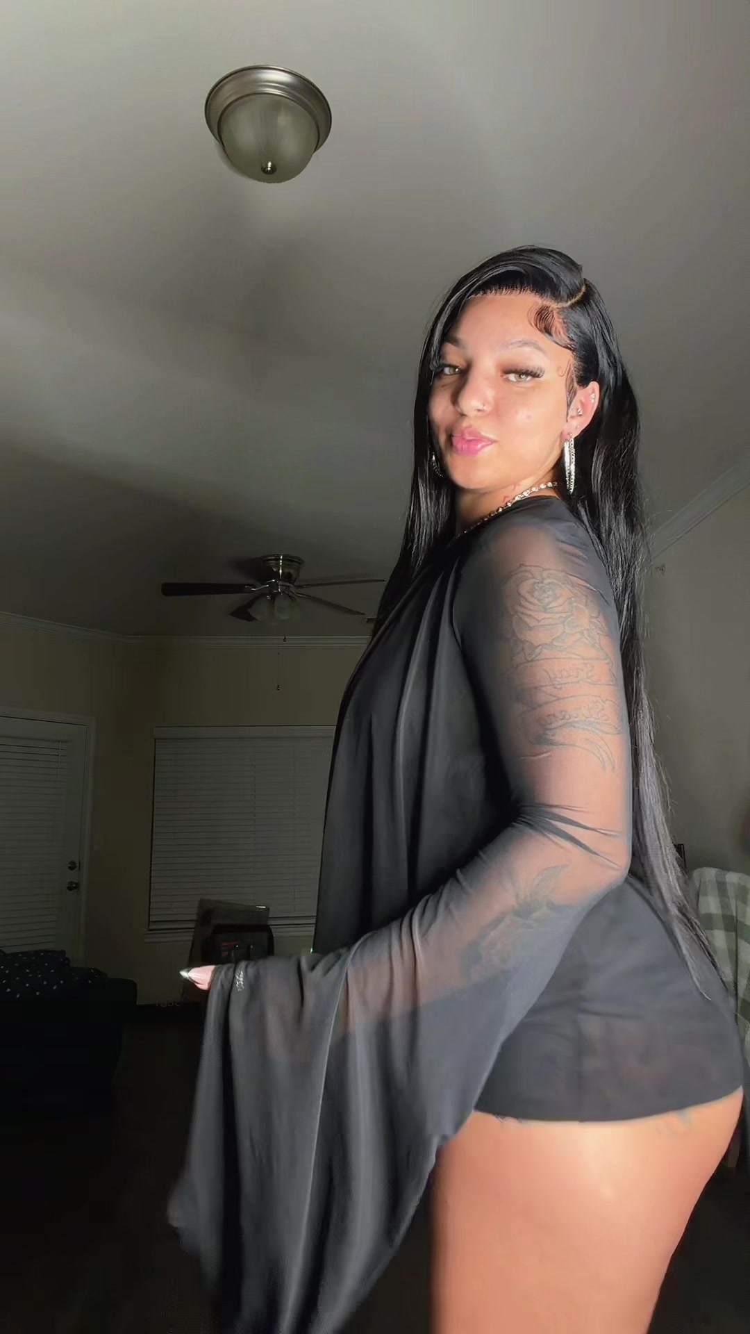 @simplyleeyaa