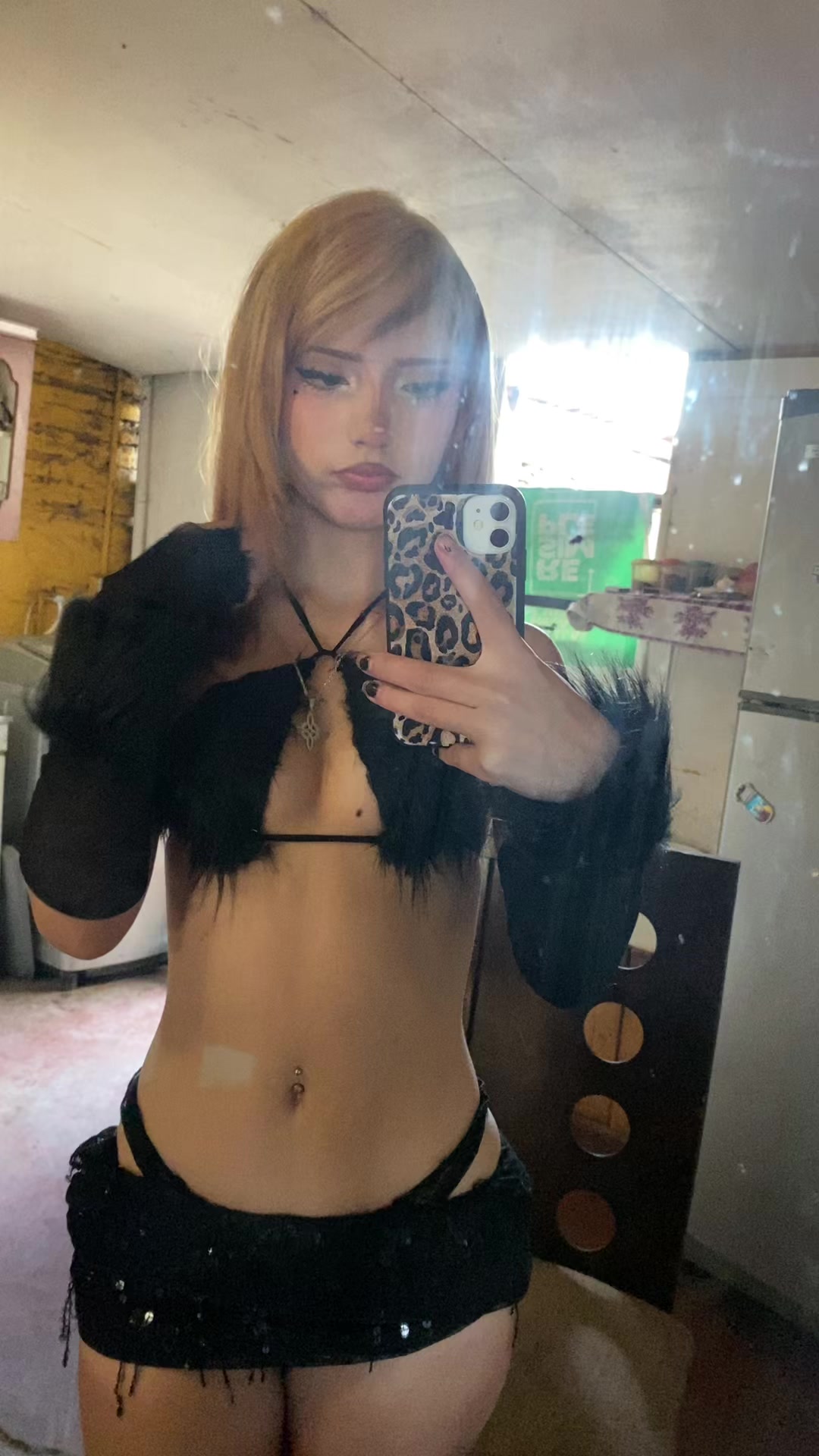 @𝒦𝒾𝓏𝓀𝒶💋