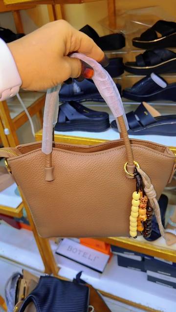@reyxaan center🛍️👠