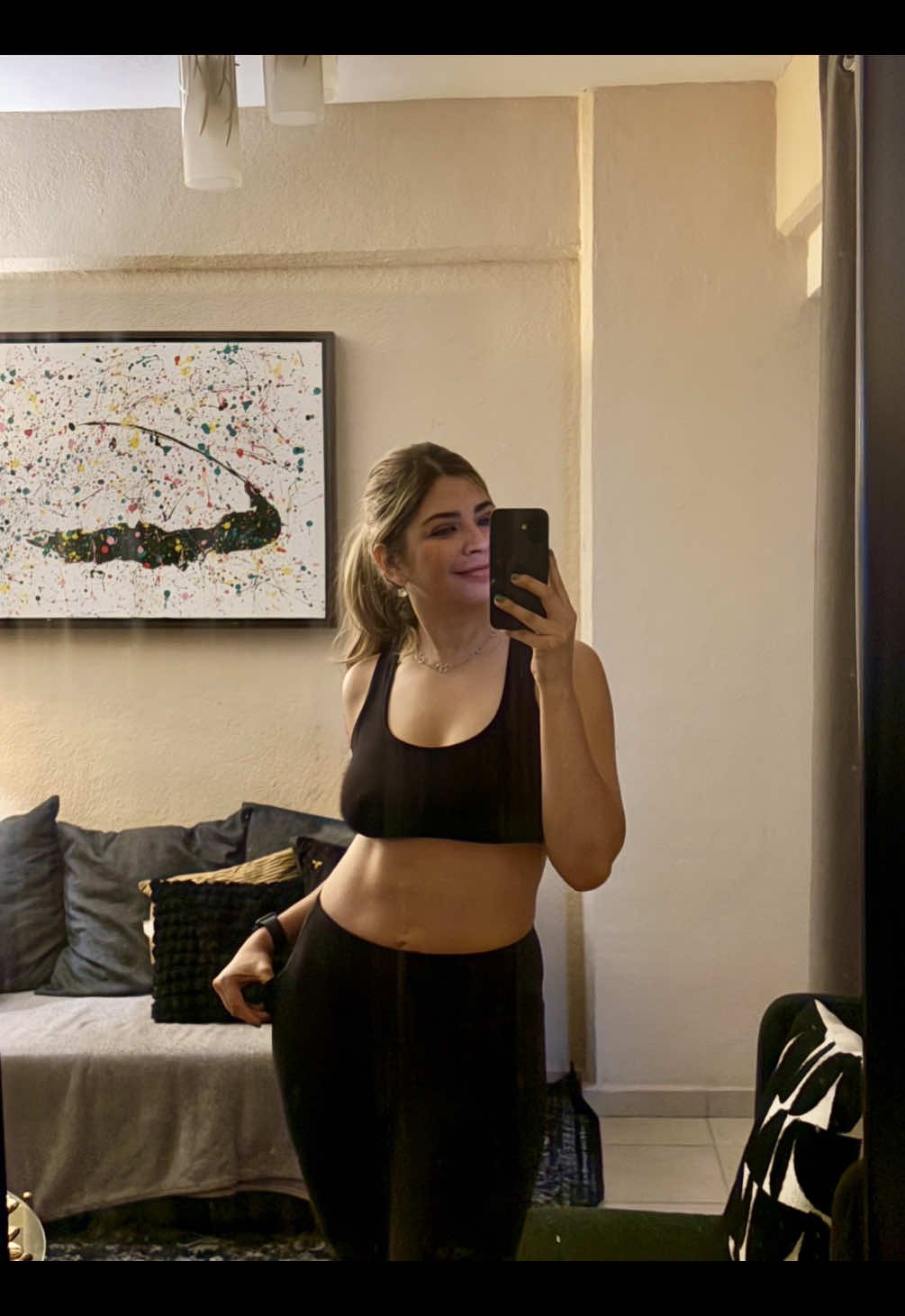 @Andrea Hadid🧿