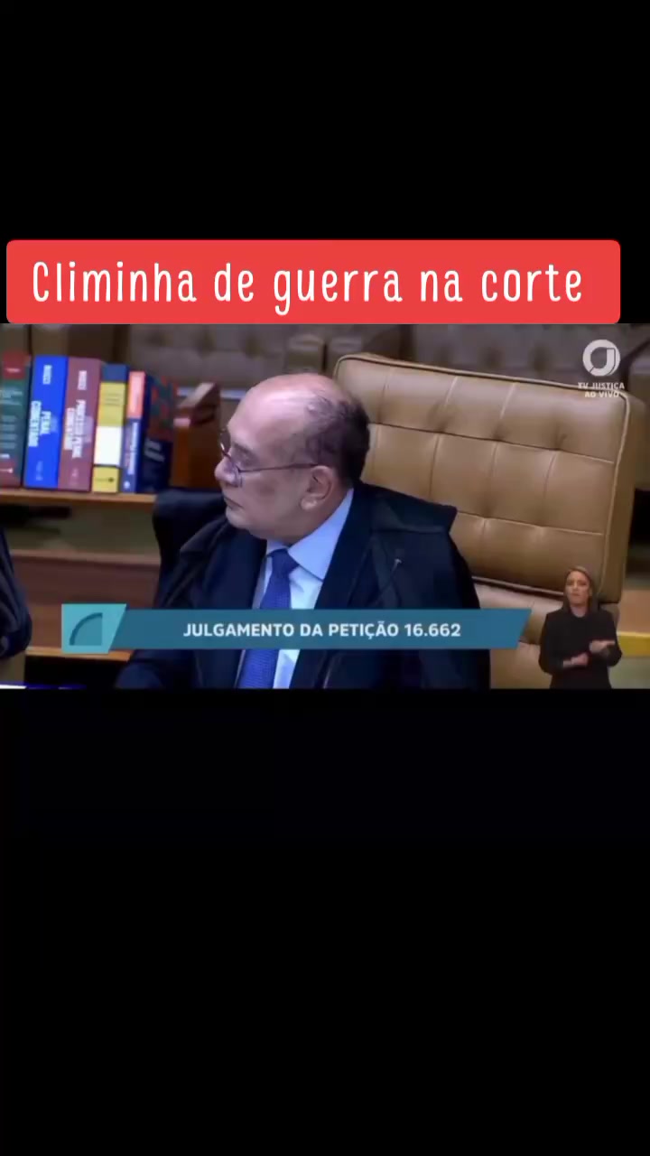 @Politiqueces