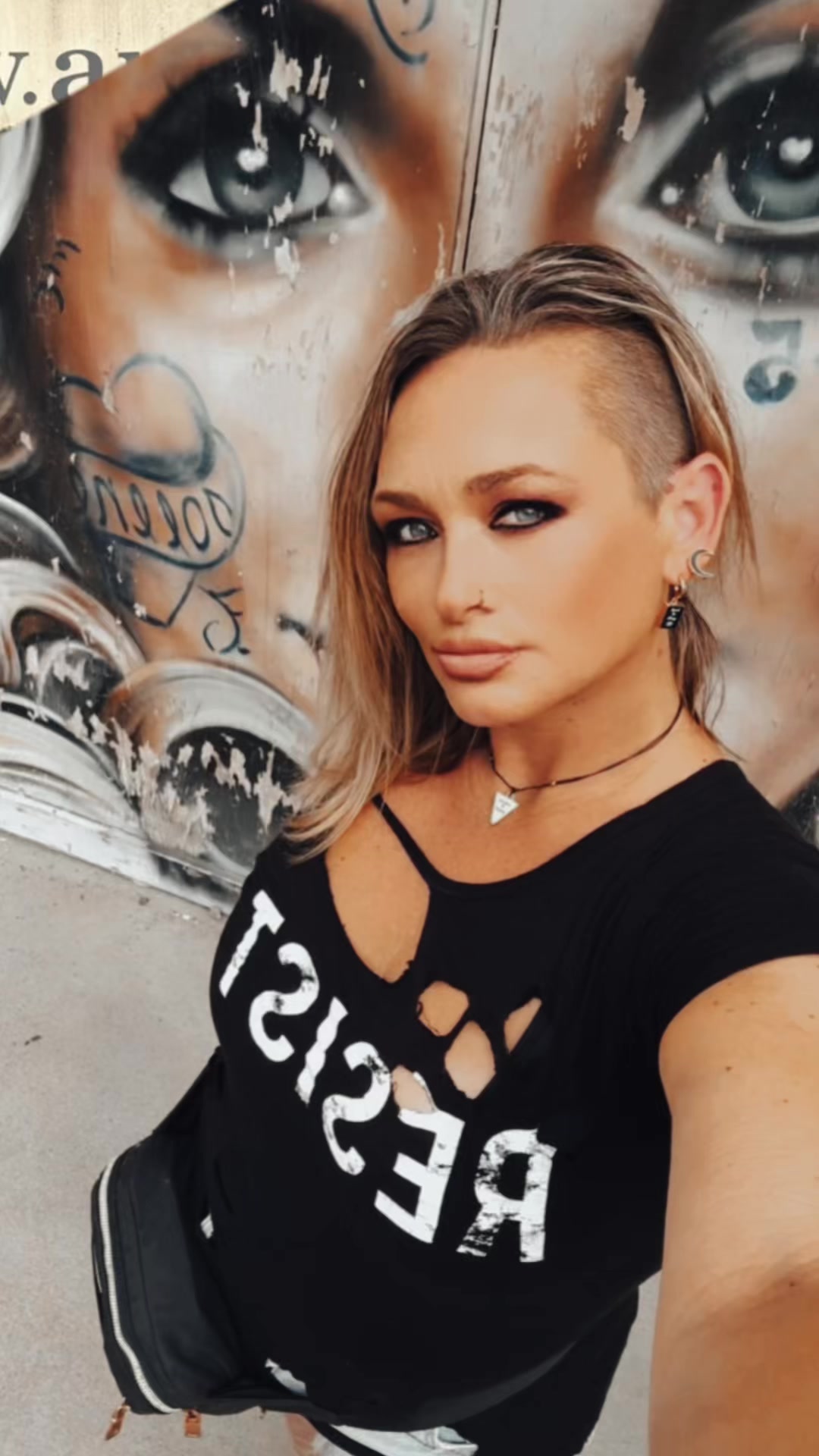 @yourmidwestwitch