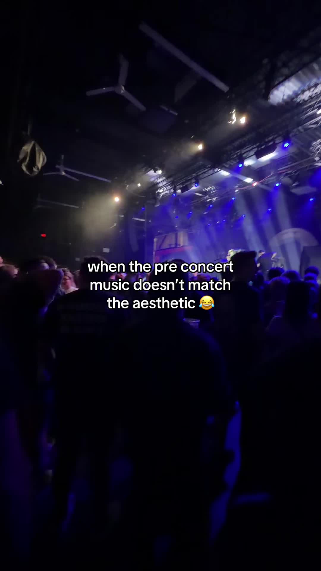 @blackhoodieclub