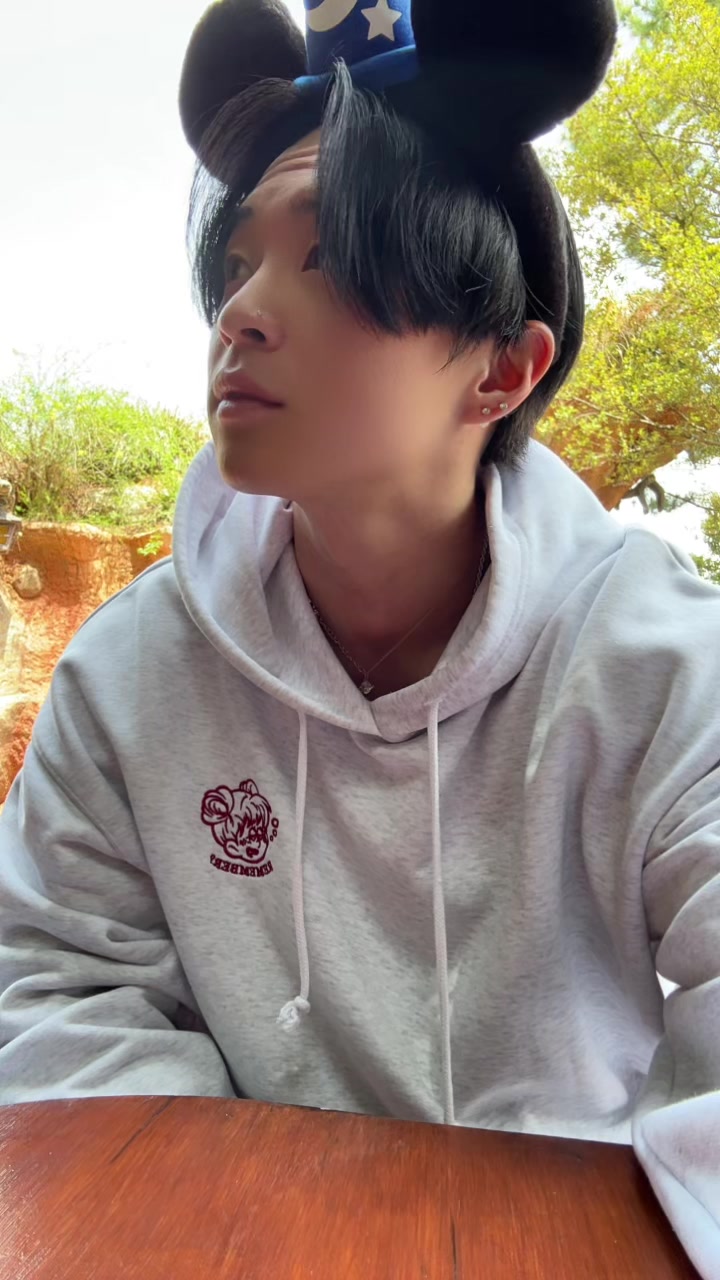 @駿 松浦