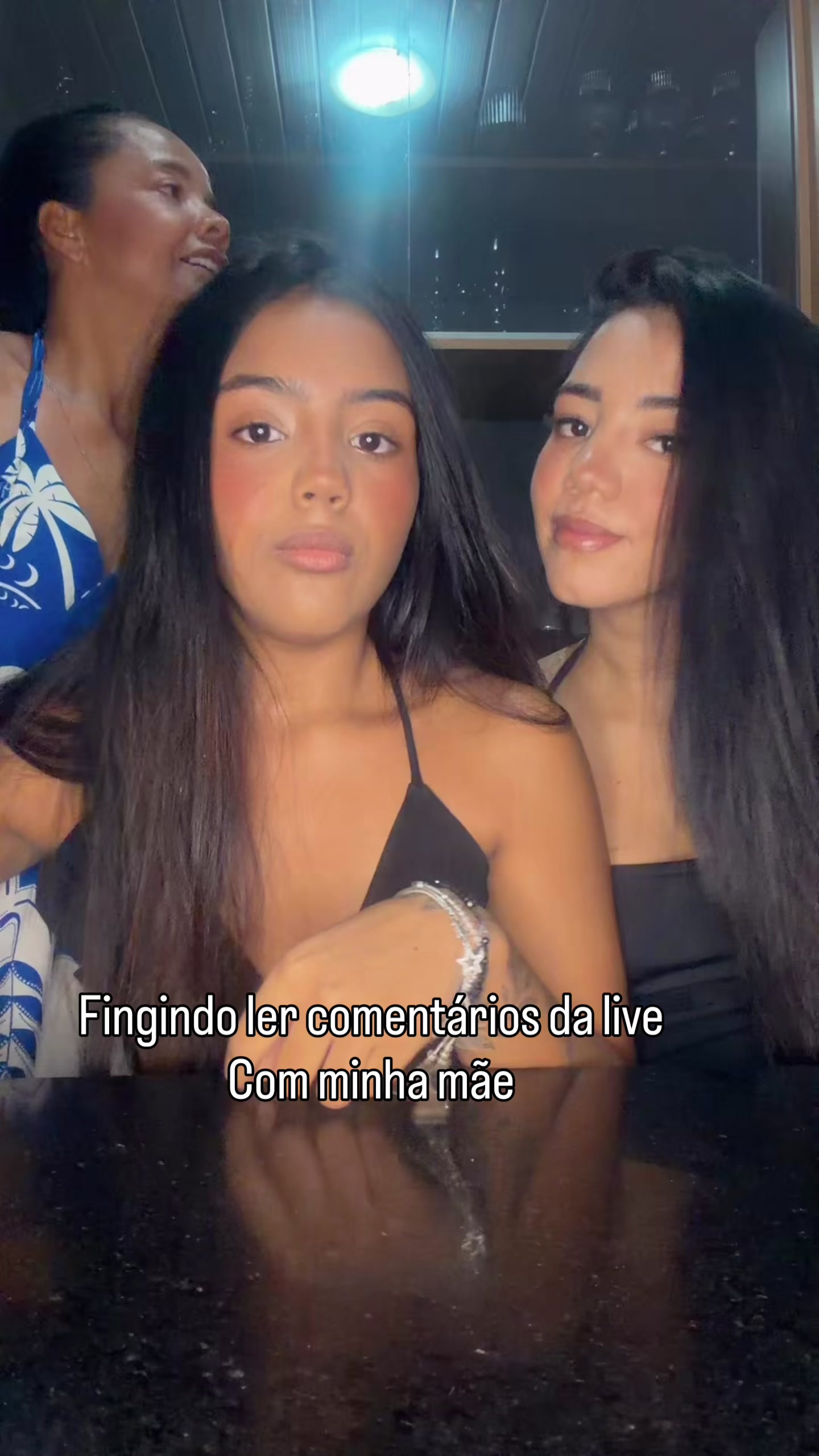 @Tayn&aacute; Amorim