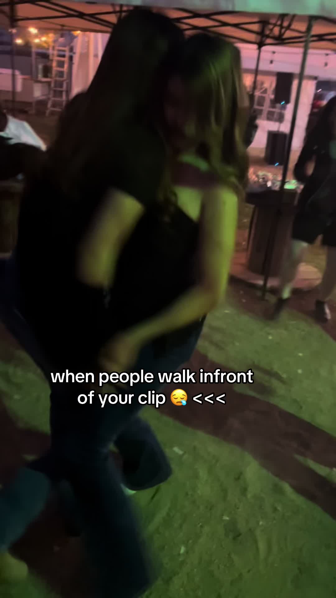 @laura