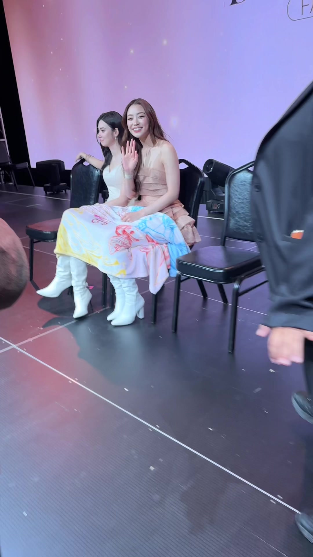 @Itspoii
