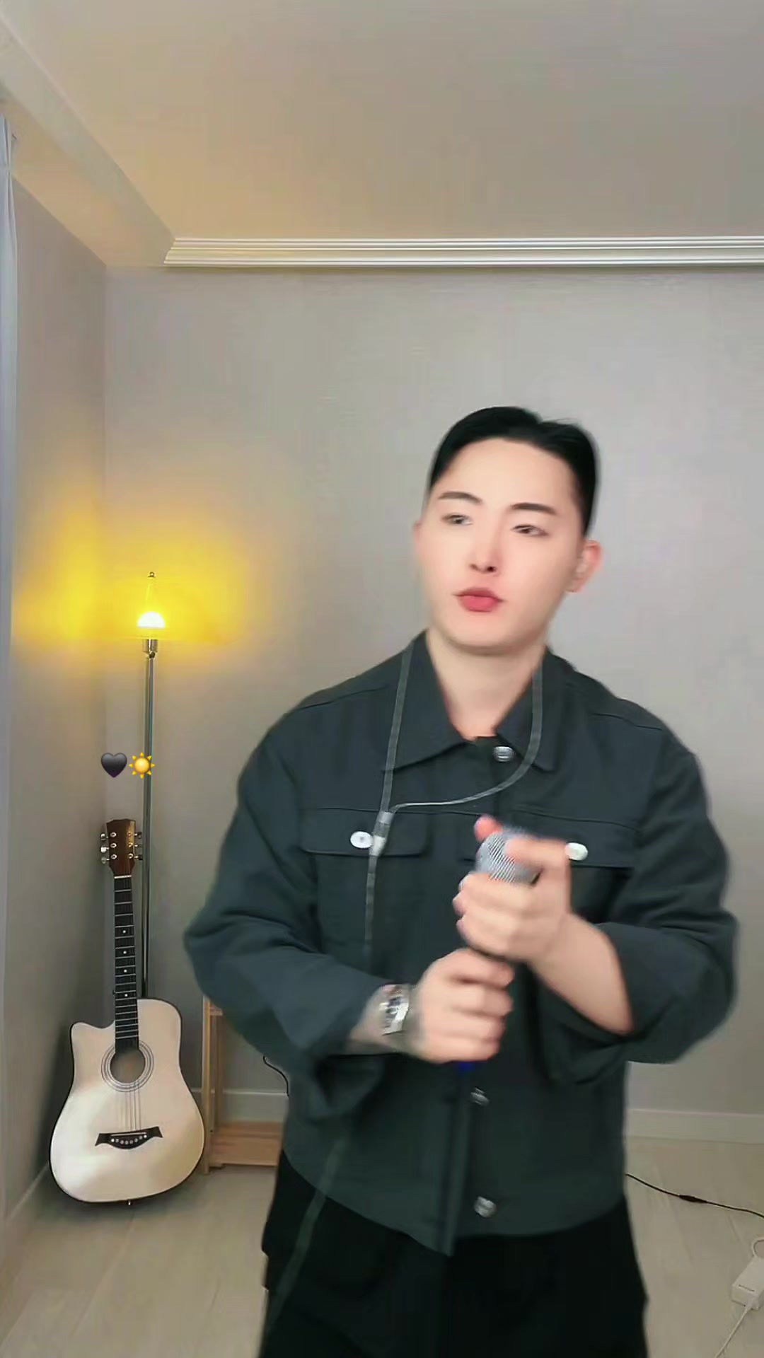 @🖤˚⋆선샤인⋆˚☀️