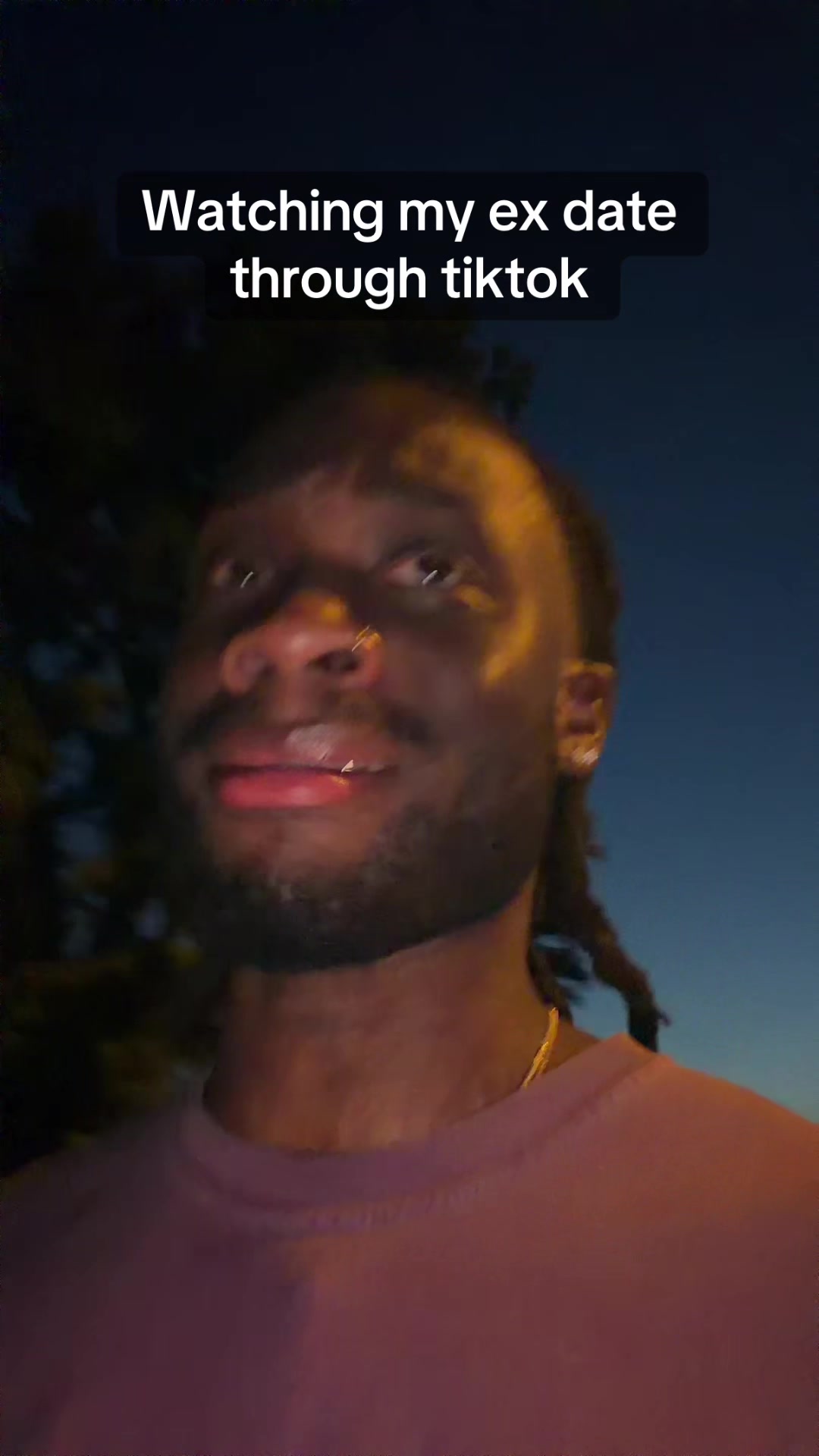 @uɐǝſ ˙ʇS ʎǝssǝſ