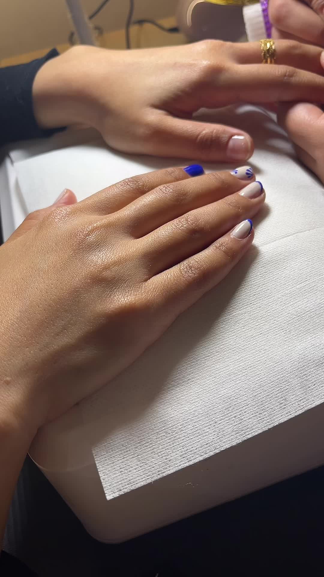 @صالون بنان