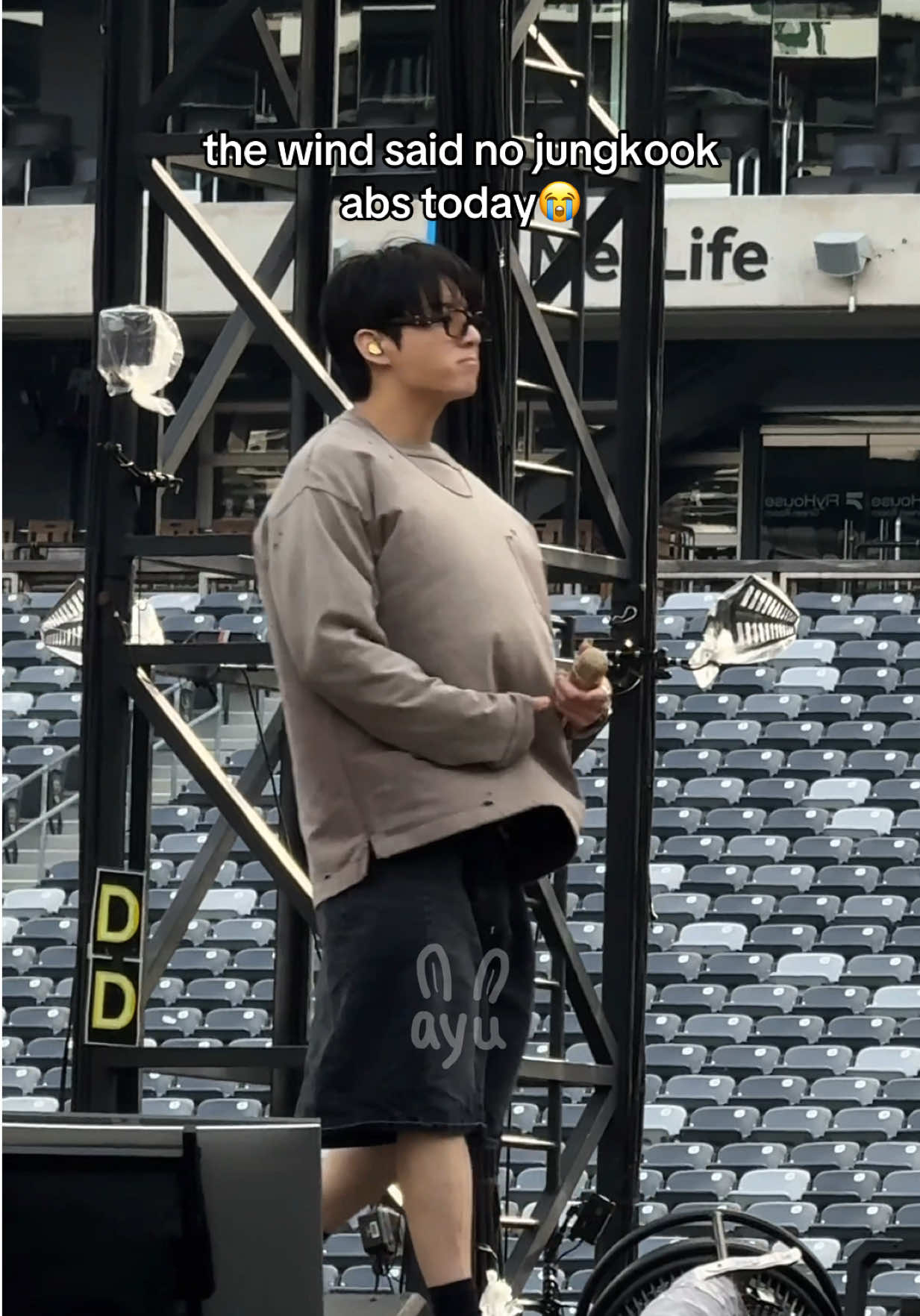 @ayu