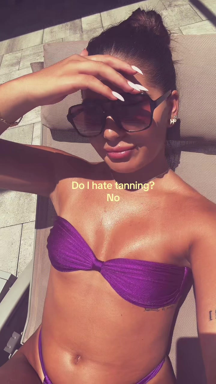 @vivi.is.extra