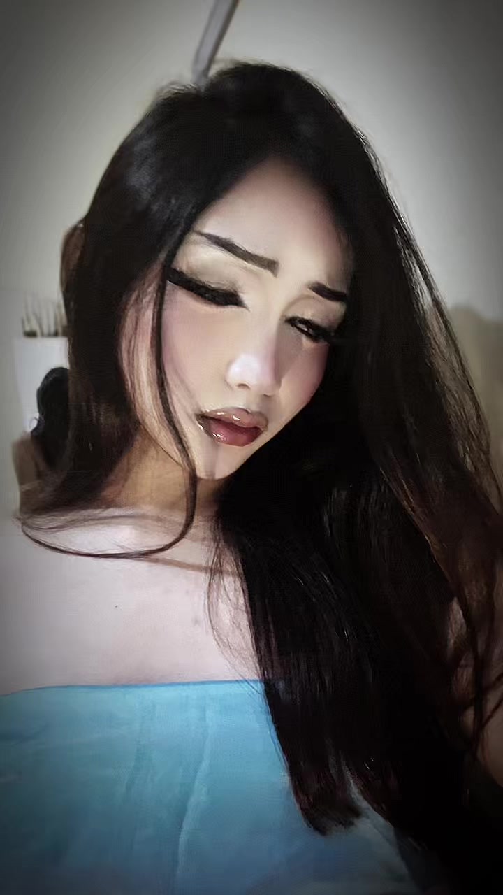 @alfera.iris