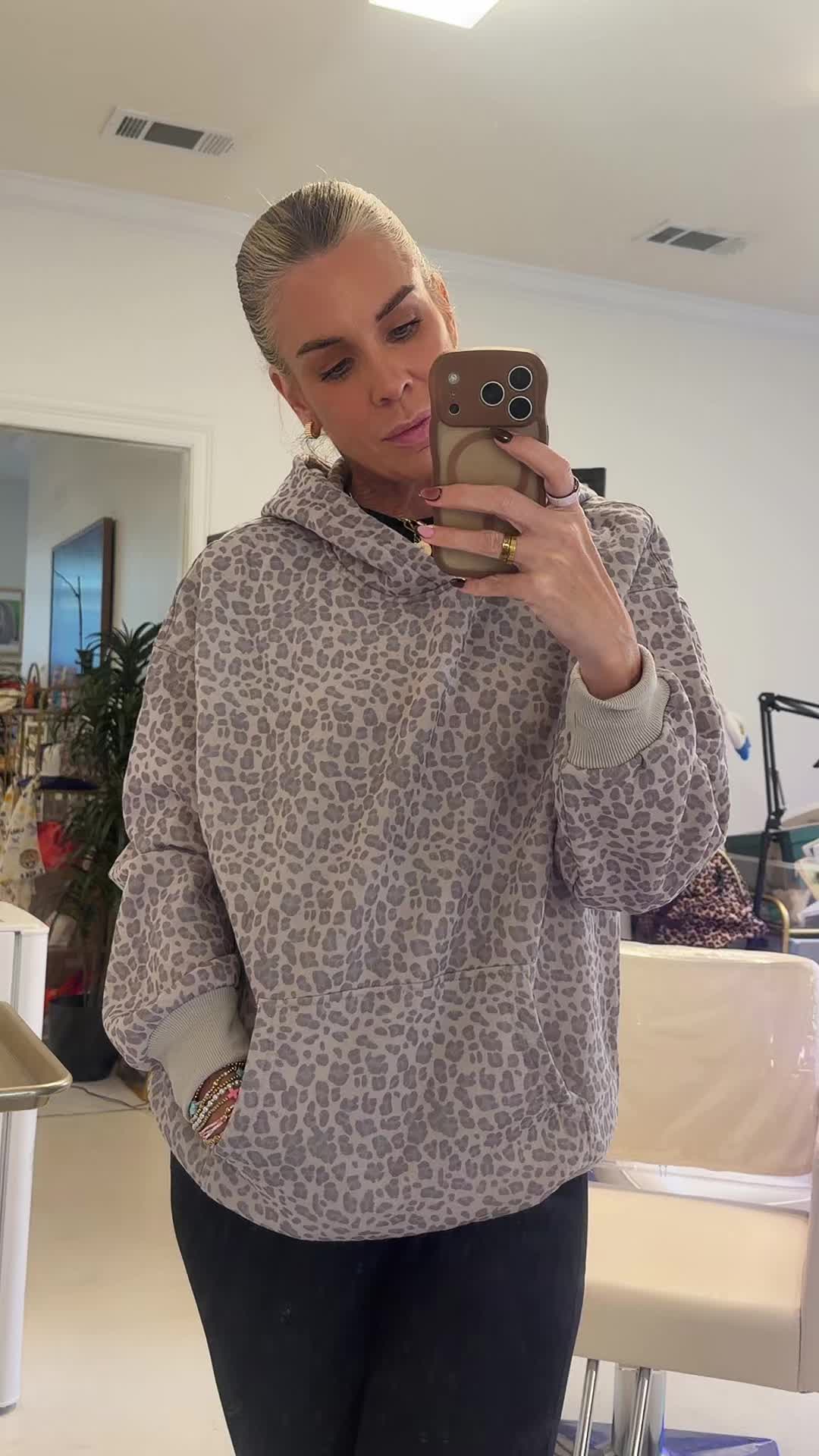@andabottleofwine