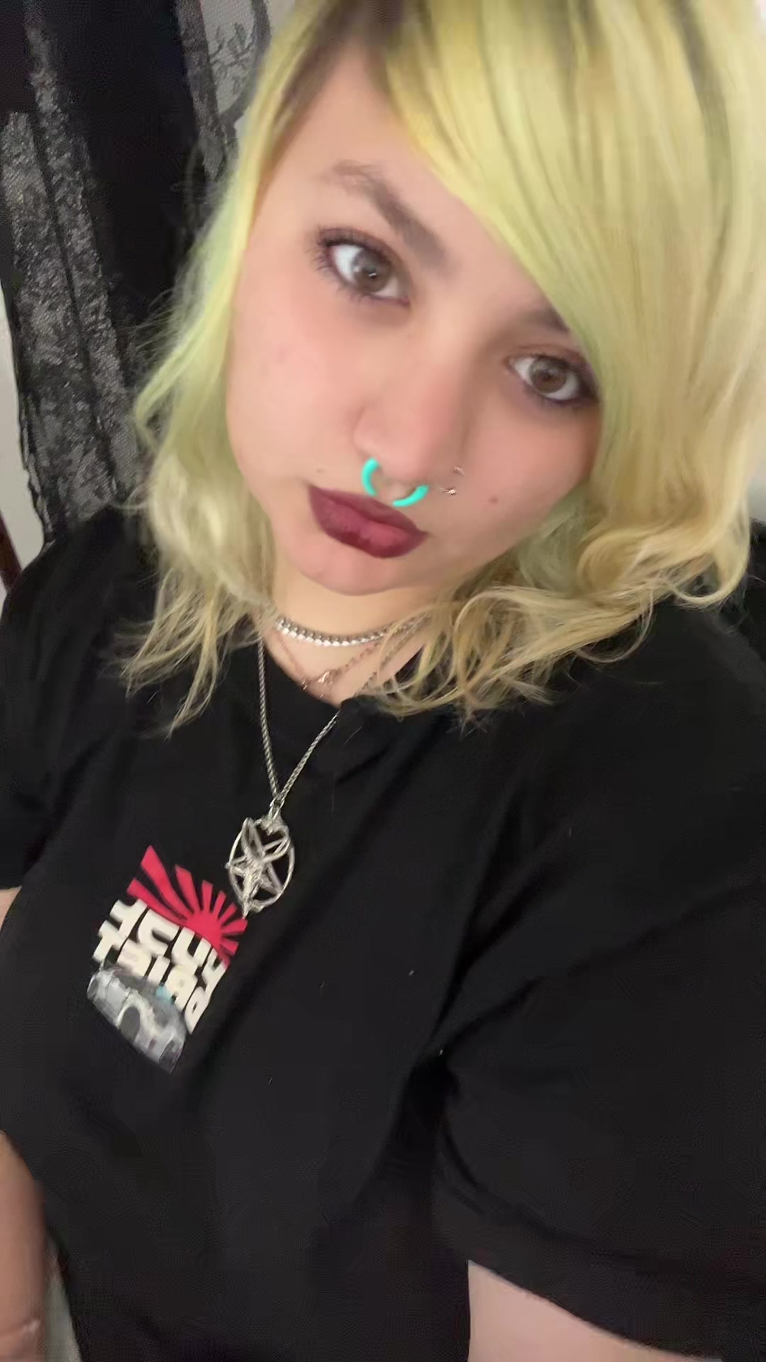 @liya 🧛🏼&zwj;♀️