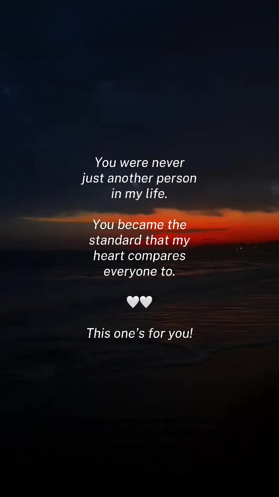 @L o v e Q u o t e s 4 U โก