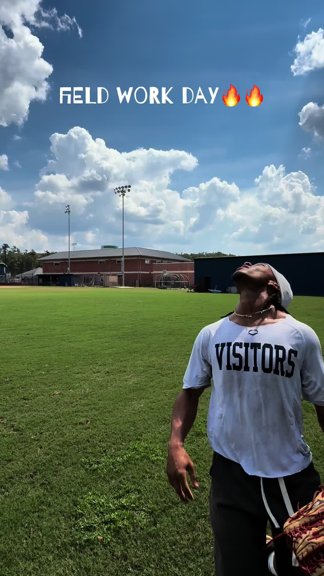 @thekhiholiday