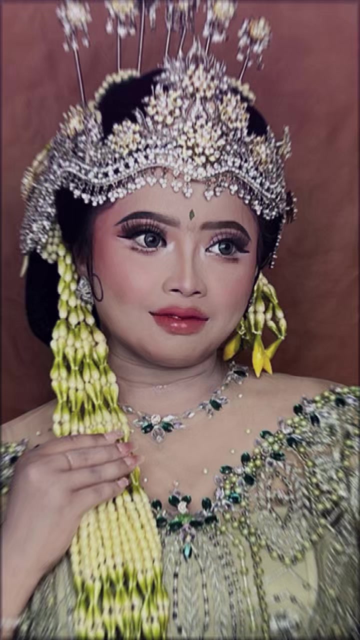 @Adabiladisini