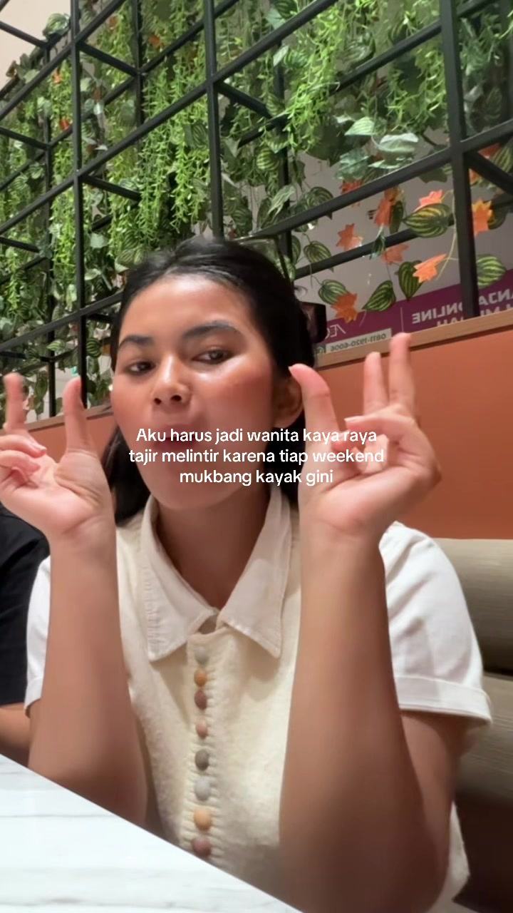 @Maddy:)