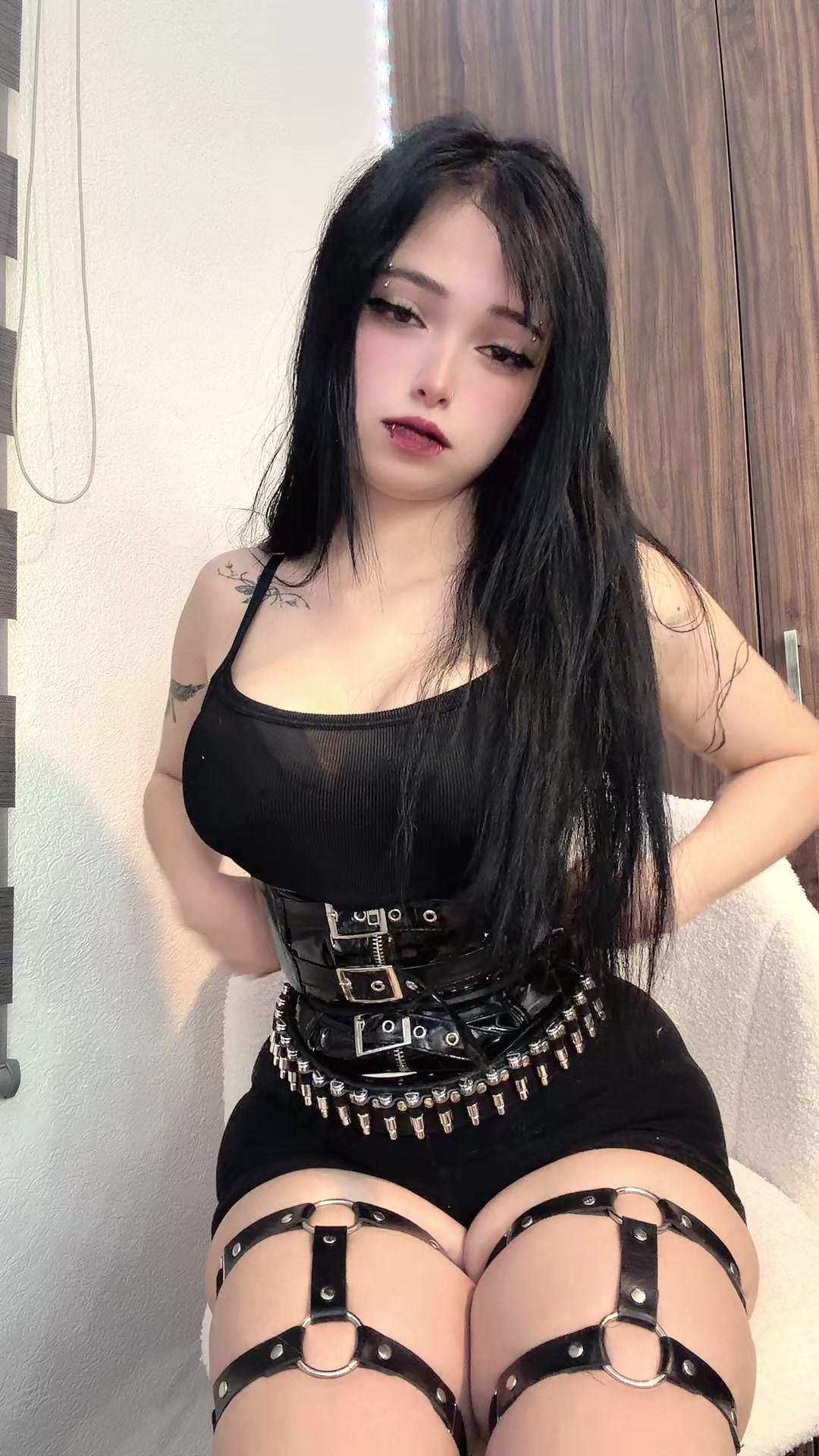 @ttv emily_g0th