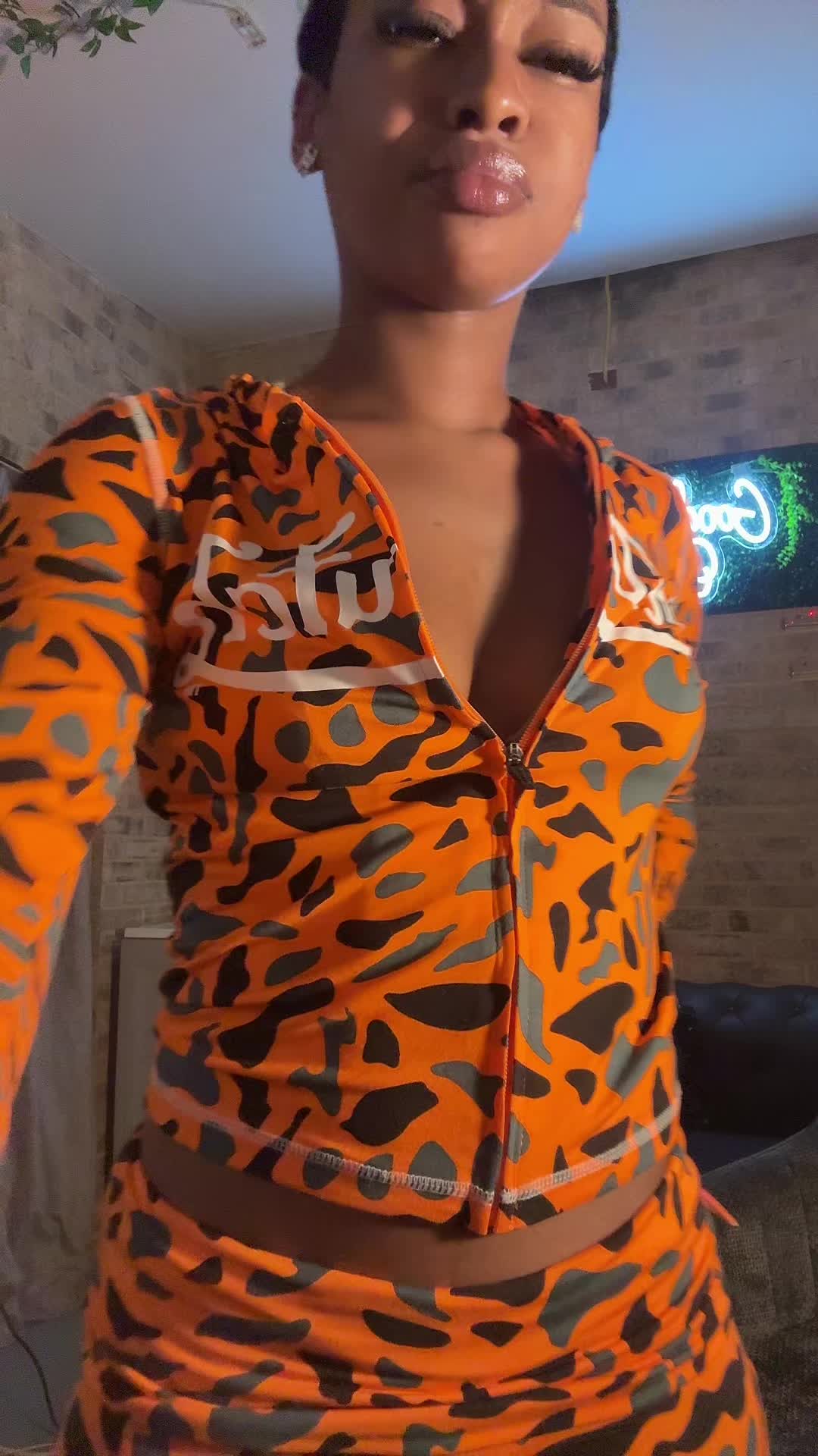 @vickiwiththepixie