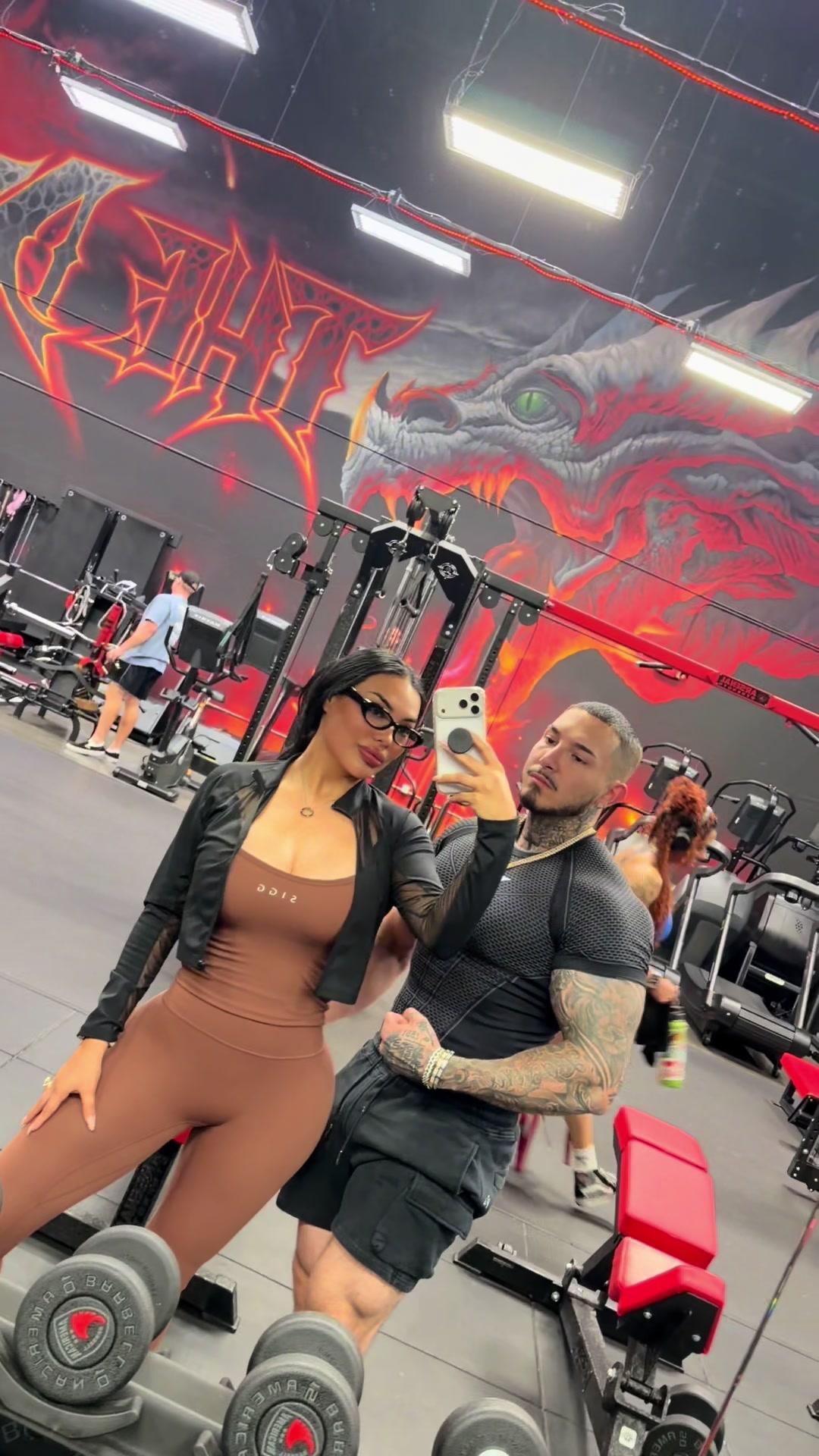 @ashslay_g