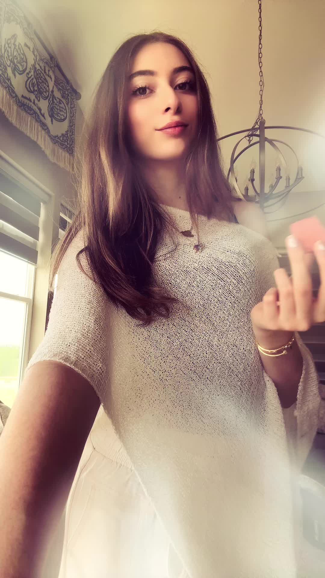 @Leah / ليا 💕