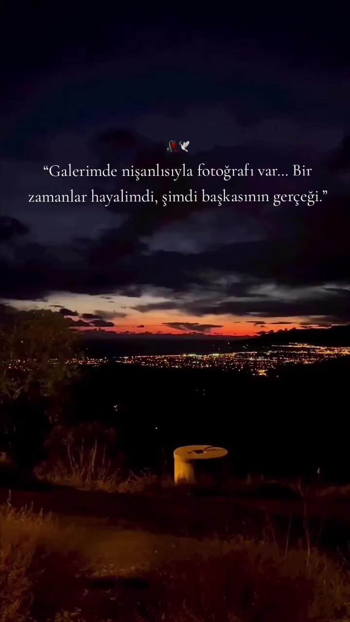 @YARIM BİR HİKÂYE 💔