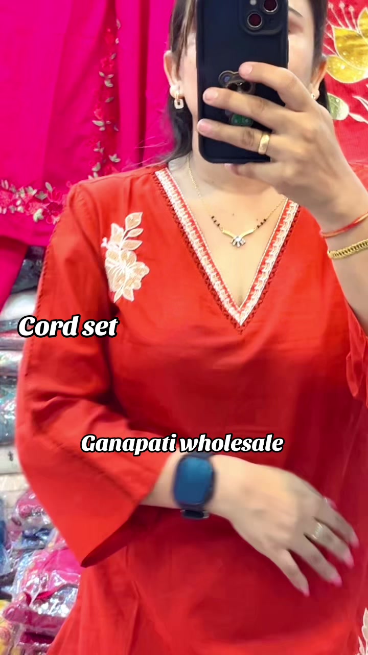 @Ganapati kurthiwholeseller2