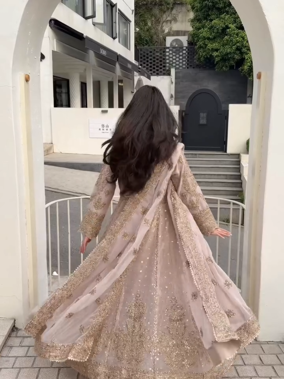 @Anonna Flair🛍️👗