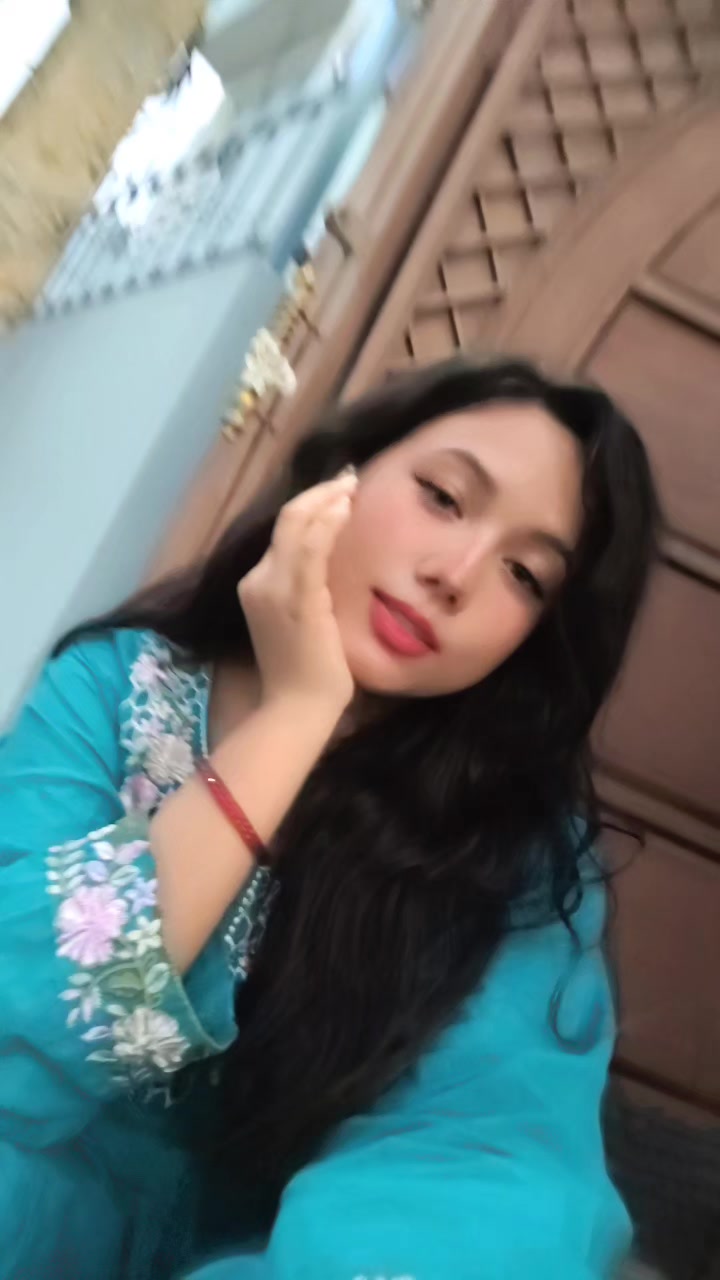 @Divya seNchury❣️