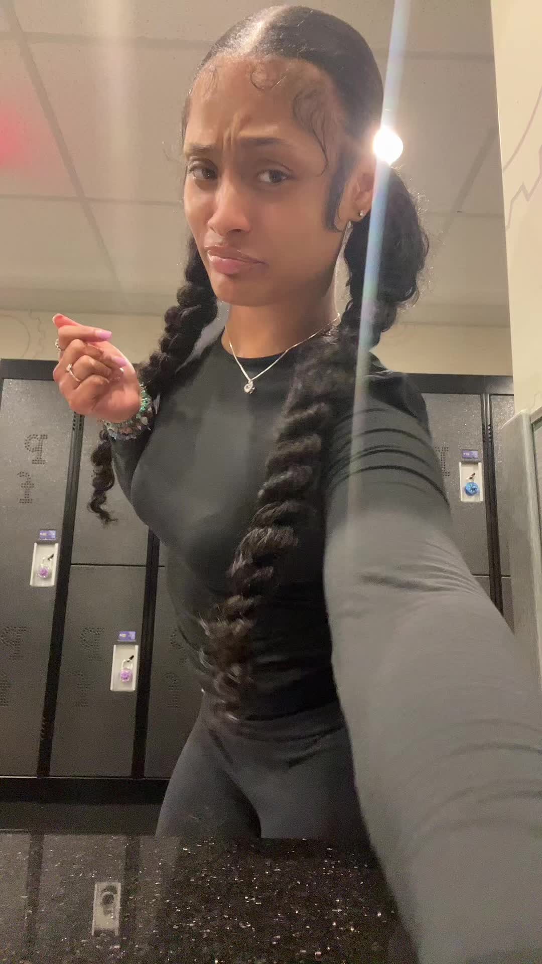 @KYLA | SN