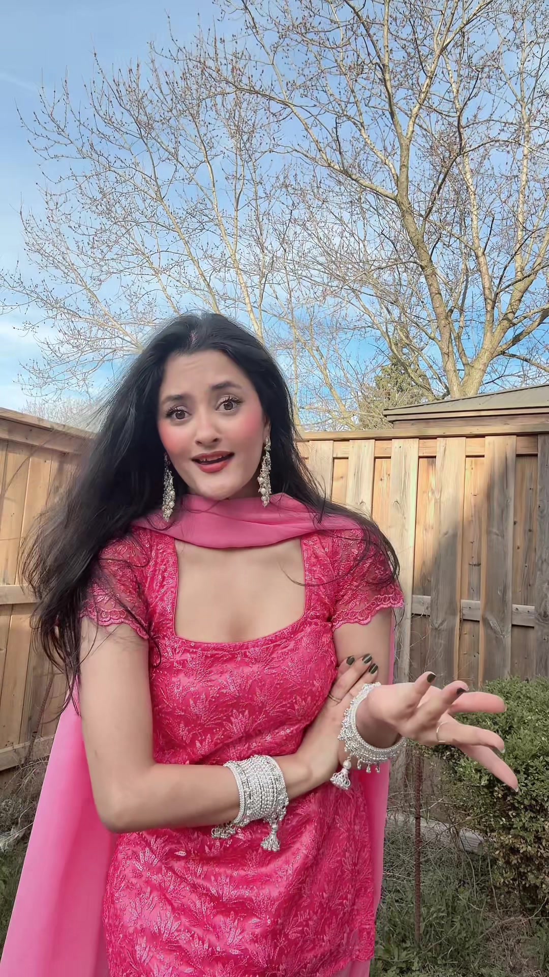@Ajnabi