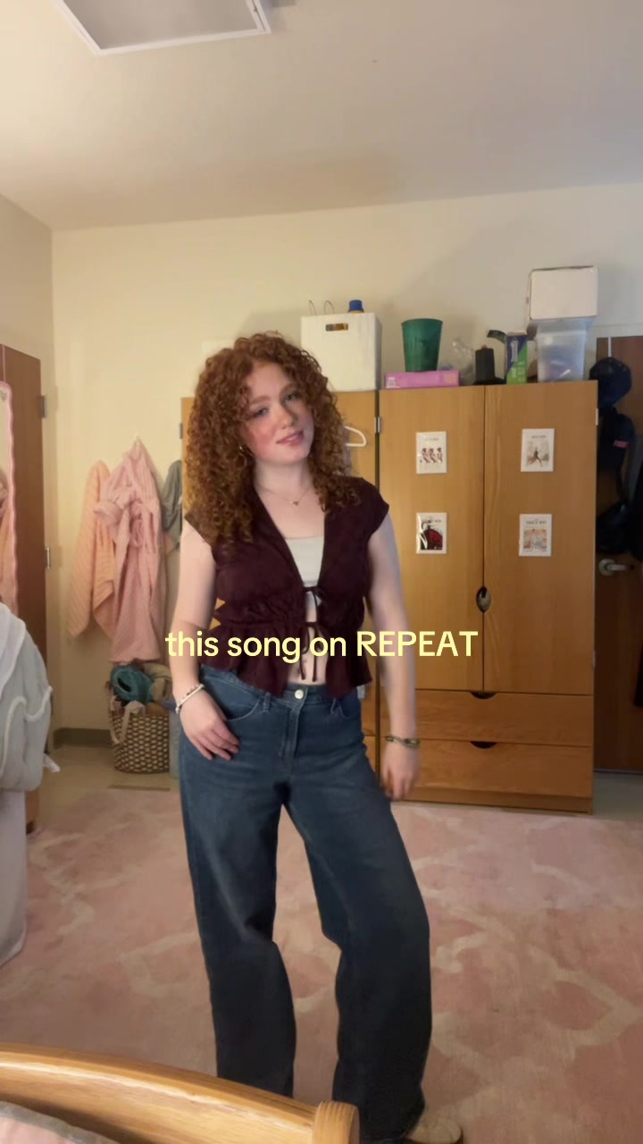 @abigailmay.is.singing