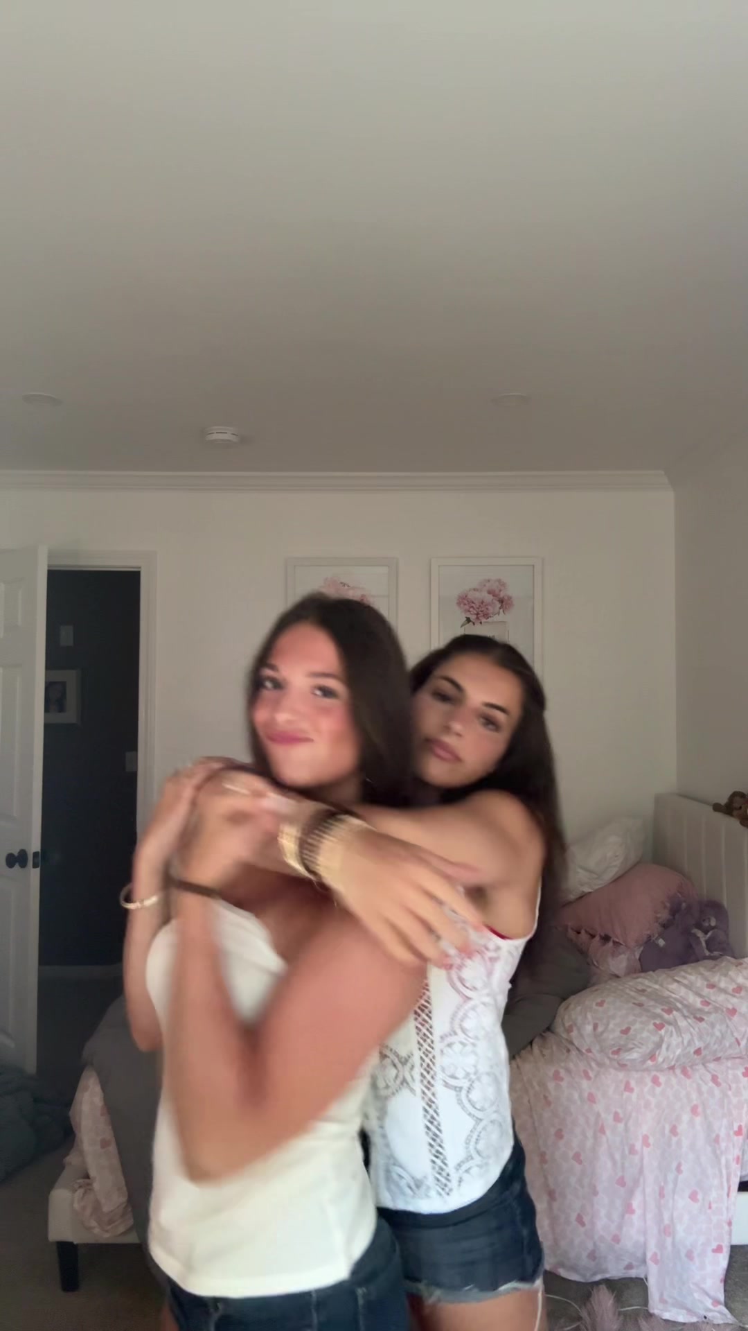 @camryn