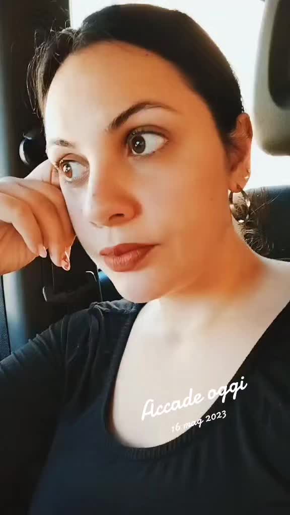@Vale 🌻🌻🌻