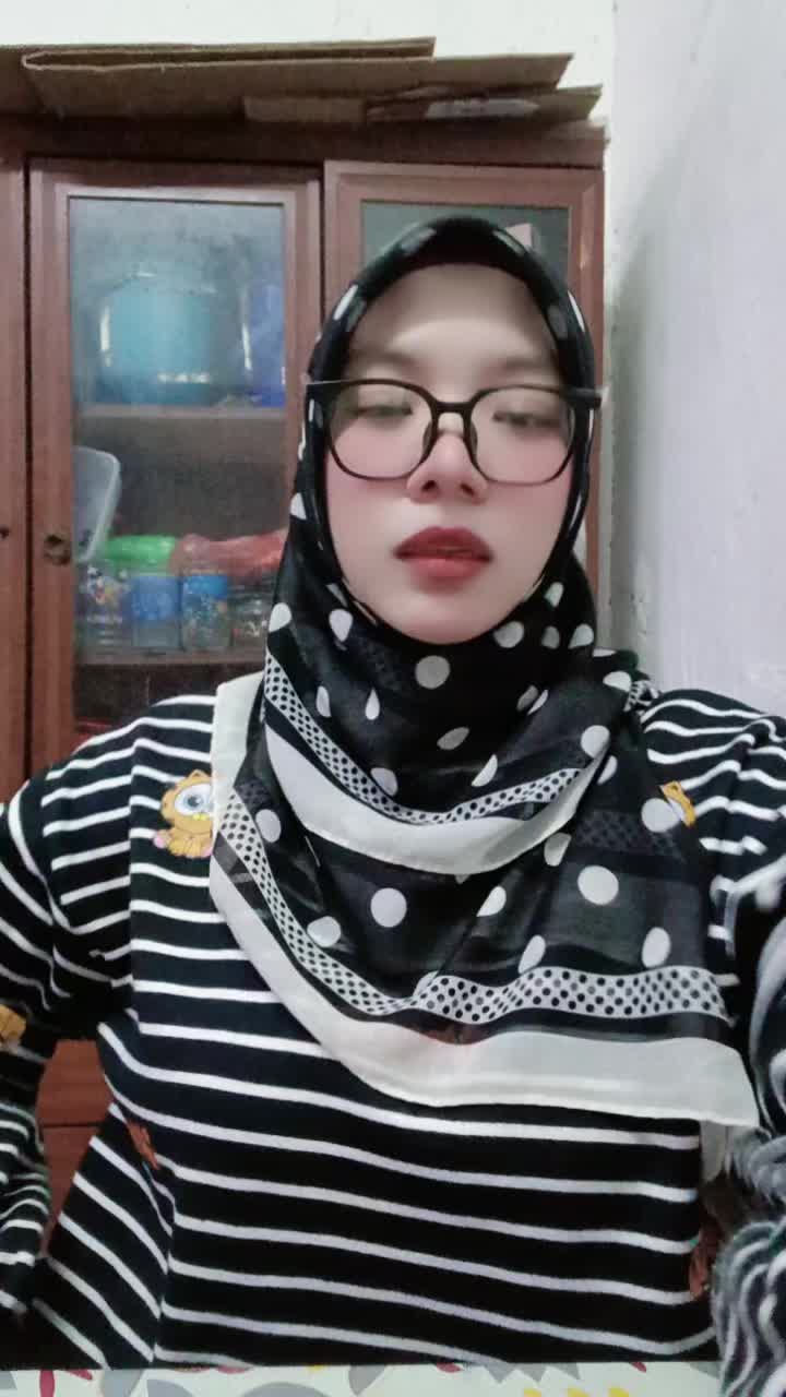 @mimie_comel