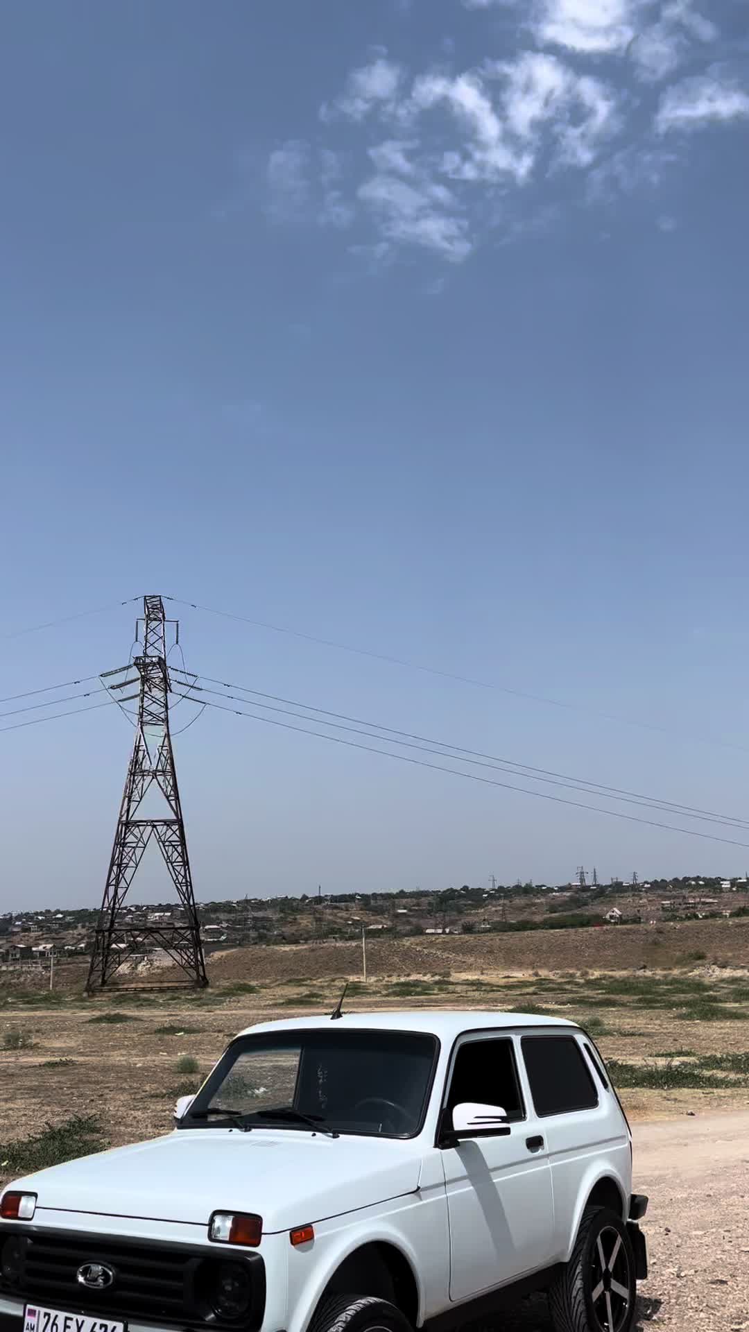 @76EX676