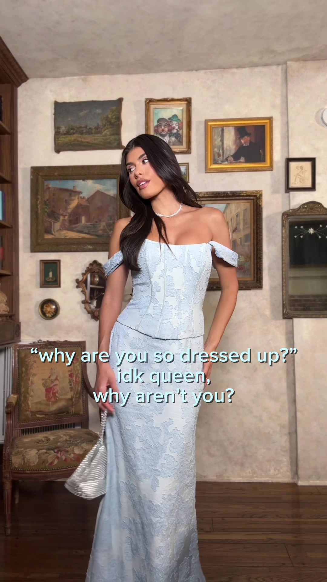 @Azazie US