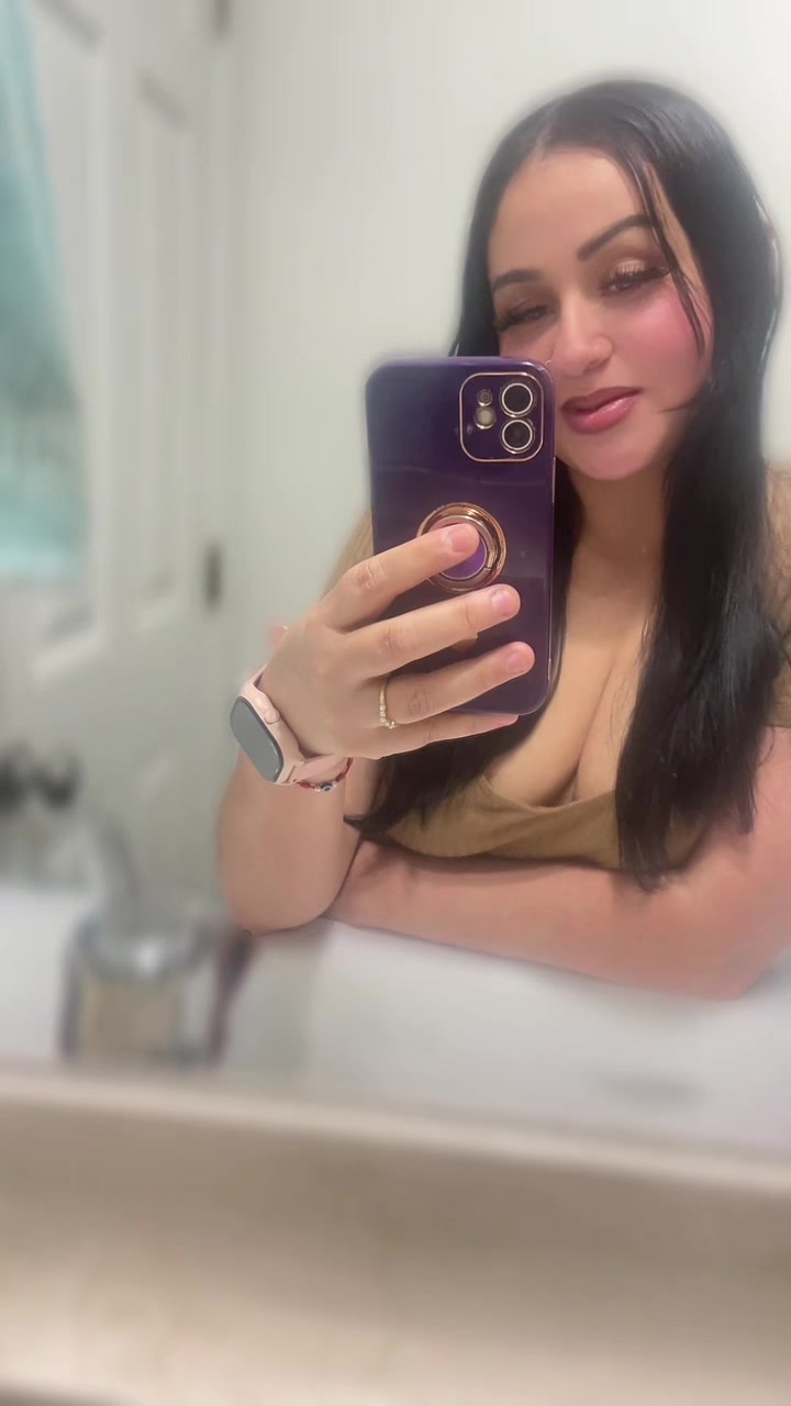 @𝓣𝓮𝓻𝓮 𝓐𝓵𝓿𝓪𝓻𝓮𝔃29🌼