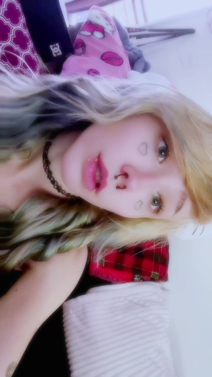 @Gothic Hippie