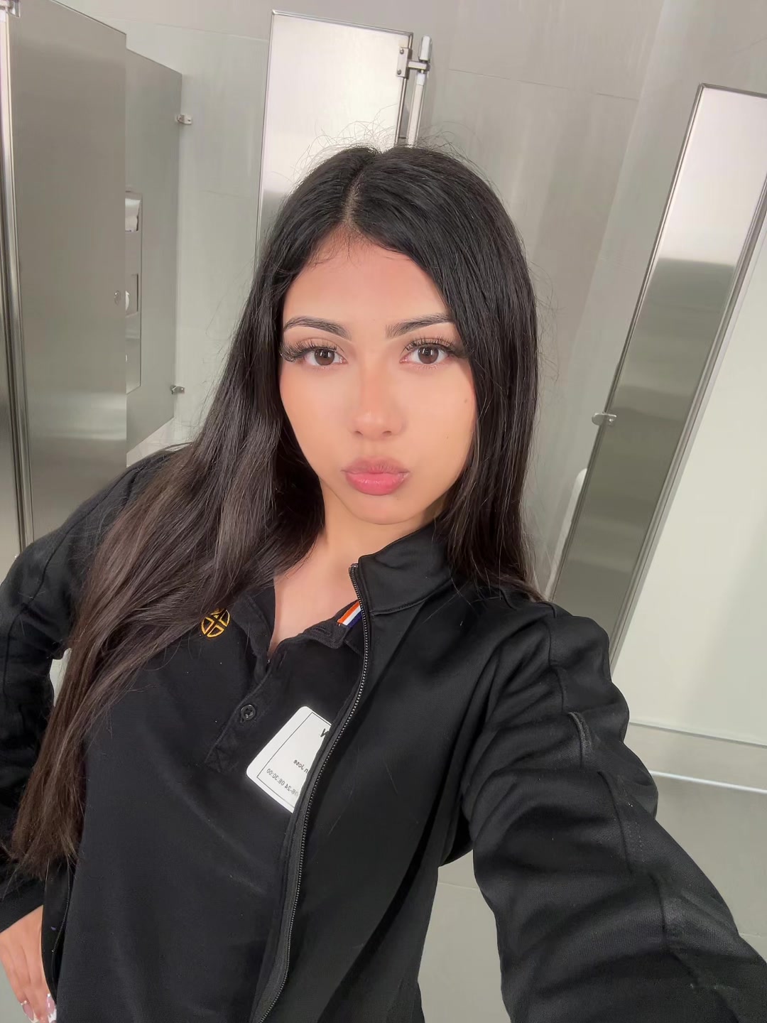 @a.zrym